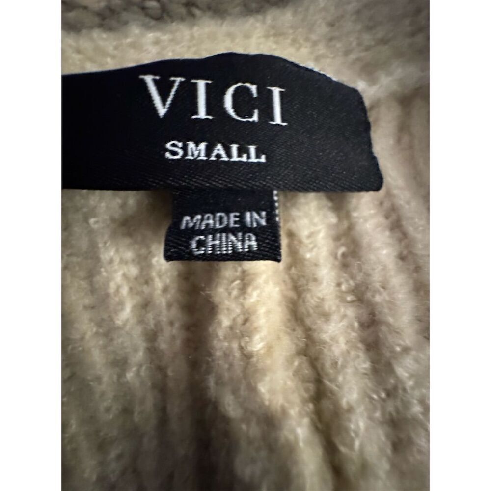 Women's Ivory V-Neck Chunky Knit Sweater Size S Long Sleeve Casual Pullover - Picture 6 of 7